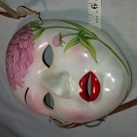 Vintage Hand Painted Lego Fine Quality Carnival Face Mask Pink Flower Design - Picture 6 of 6